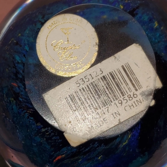 Vintage Crystal Clear Aquarium Art Paperweight Crystal Globe Expertly Crafted - Picture 5 of 12